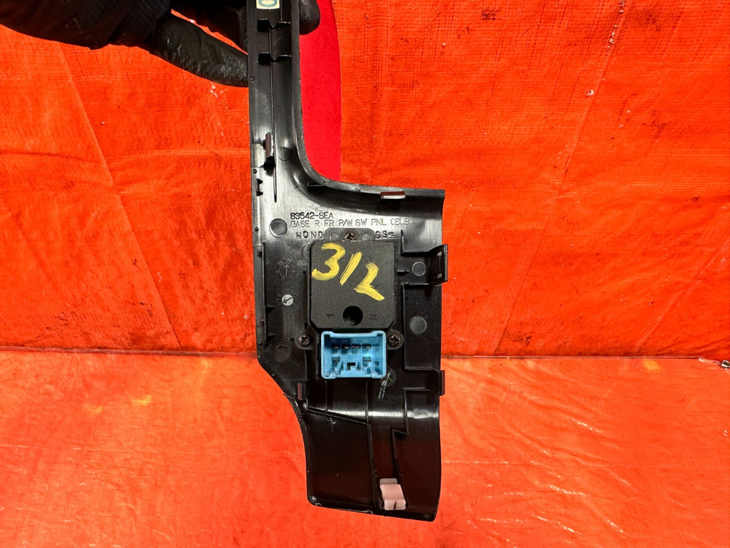 04 08 ACURA TSX   WINDOW SWITCH   PASSENGER RIGHT FRONT SIDE   OEM #3121