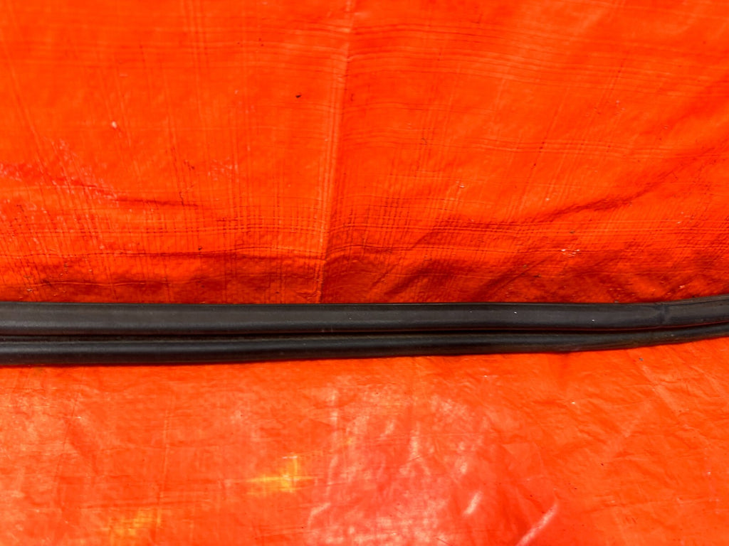 09 14 ACURA TSX   REAR TRUNK WEATHER STRIP RUBBER GASKET   OEM FACTORY #2796