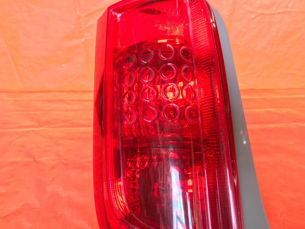 OEM 2008 2009 2010 SCION XB DRIVER LEFT TAIL LIGHT LAMP 08 09 10 L LH  2