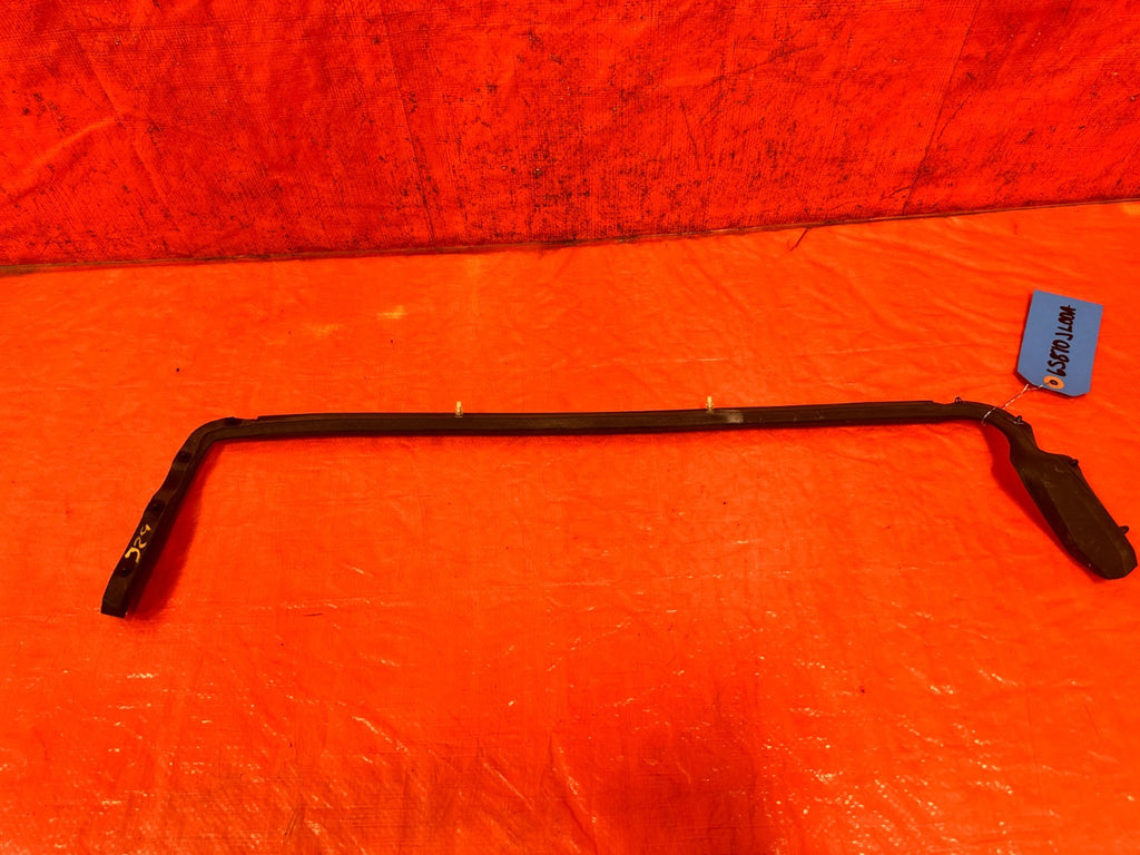 08 15 INFINITI G37 Q60 FRONT HOOD ENGINE BAY WEATHERSTRIP SEAL RUBBER OEM #3297