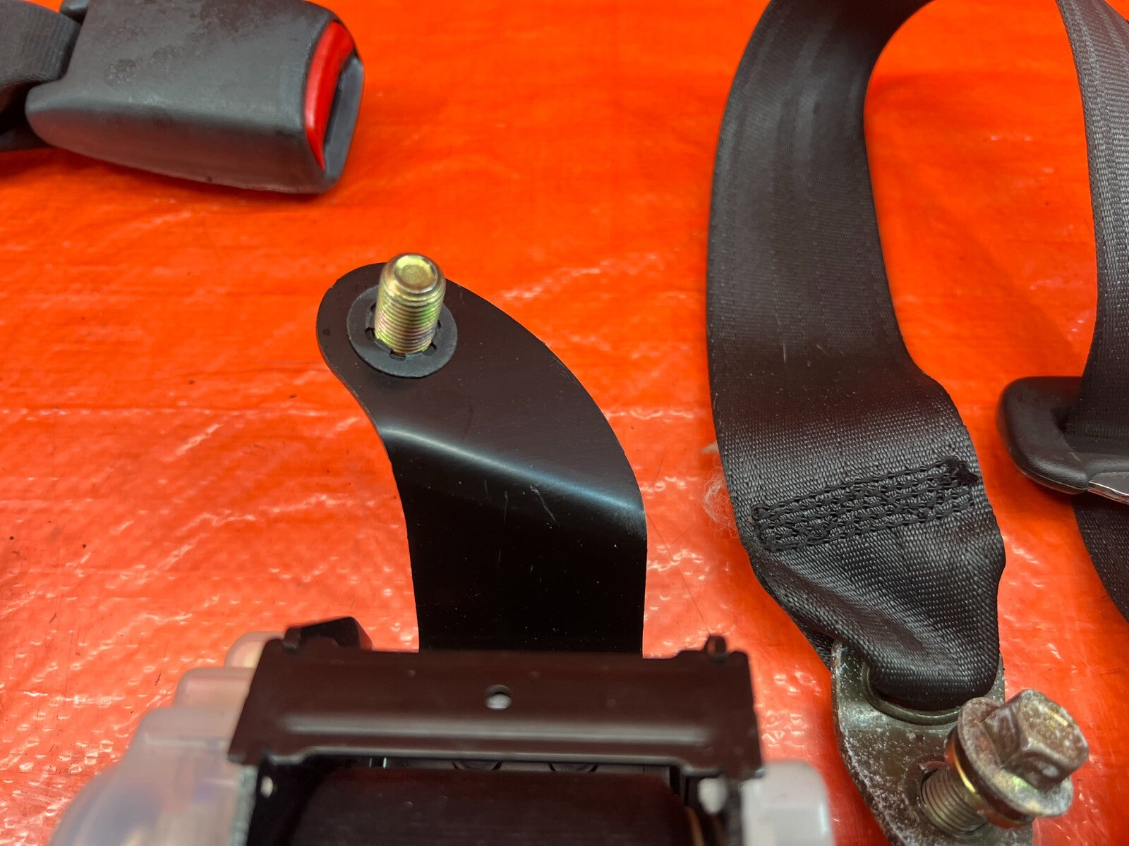 04 08 ACURA TSX   REAR SEAT BELT SET   LEFT & RIGHT SEAT BELTS   BLACK OEM #2096
