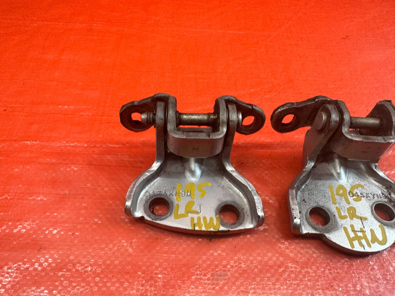 92 00 HONDA CIVIC SEDAN   DRIVER LEFT REAR   DOOR HINGE SET UPPER LOWER OEM #1959