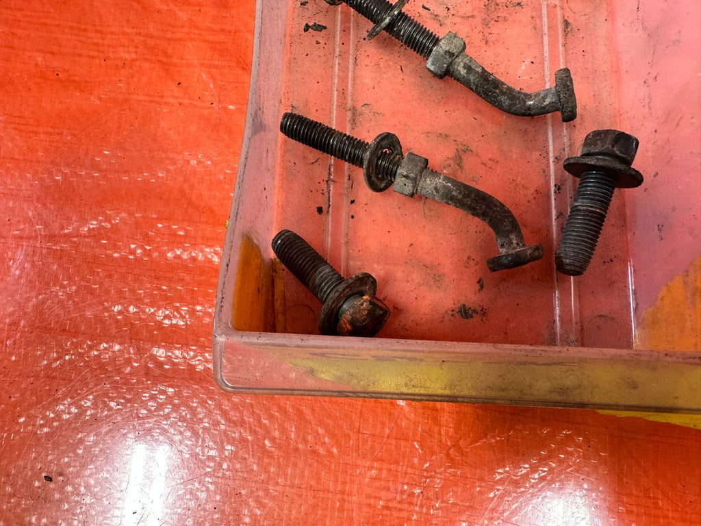 92 95 HONDA CIVIC   2D COUPE   GAS TANK STRAP BOLTS HARDWARE   OEM 3262