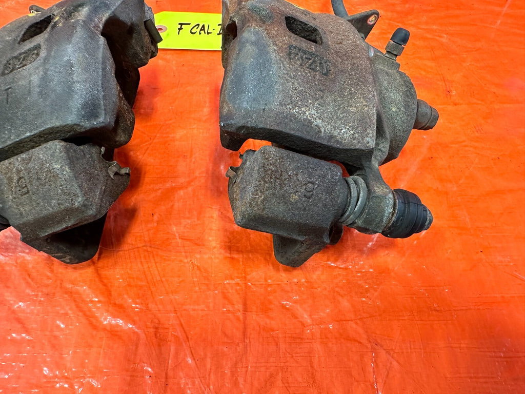 93 97 HONDA DEL SOL S SI   FRONT BRAKE CALIPERS   LEFT RIGHT CALIPER SET OEM 2723