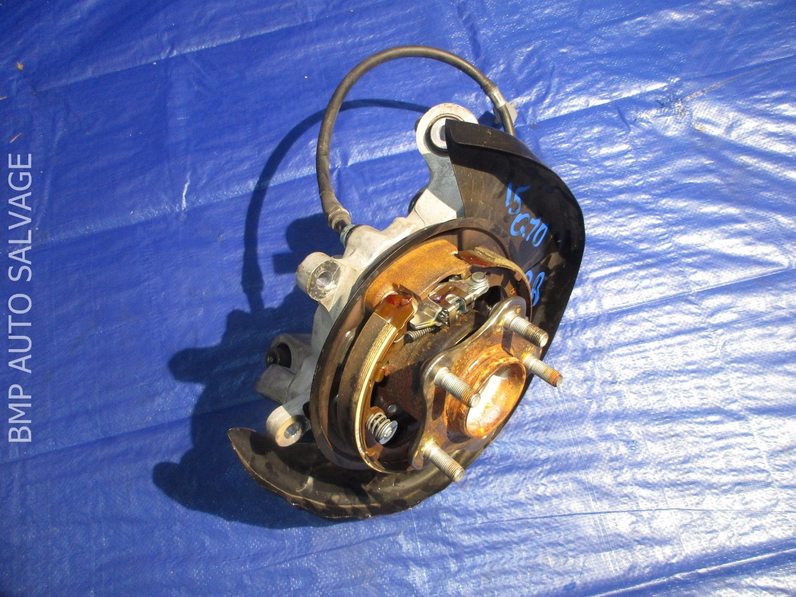 OEM 2014   2016 INFINITI Q70 3.7L RWD PASSENGER RIGHT REAR SPINDLE KNUCKLE HUB6