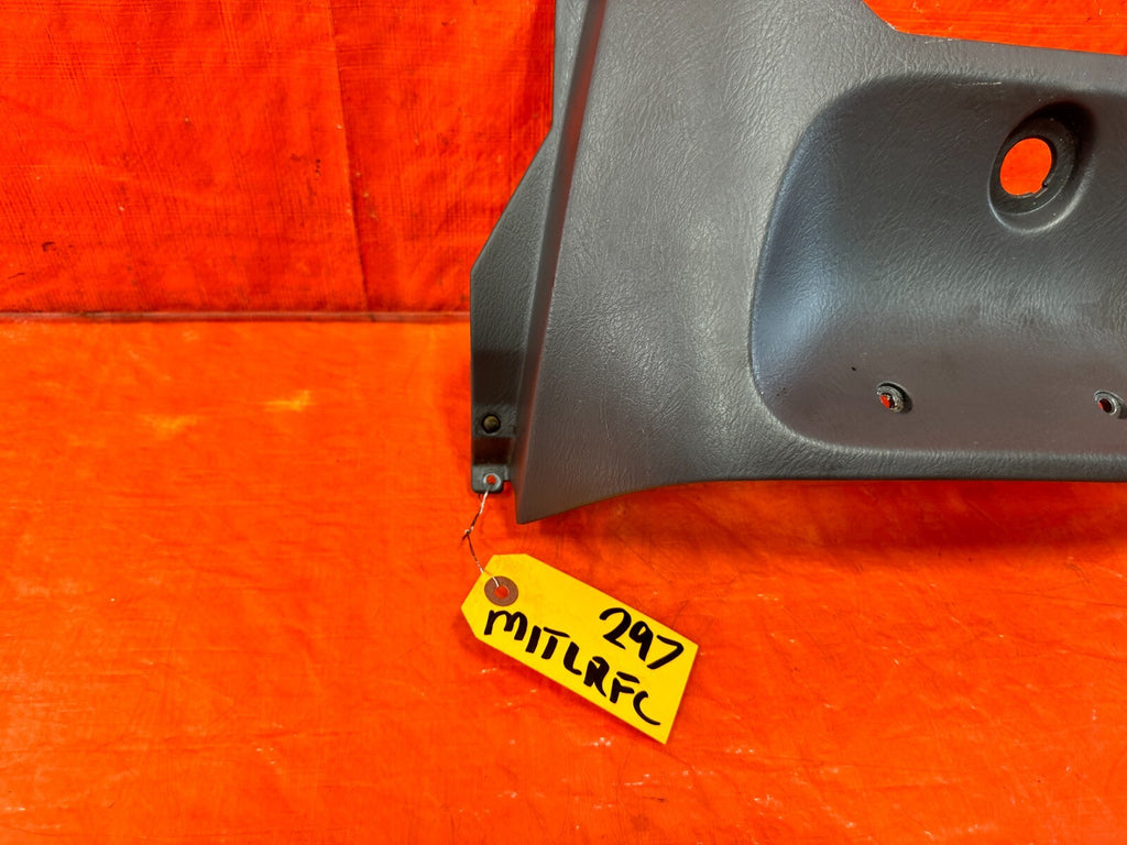 96 00 HONDA CIVIC DASHBOARD CENTER TRIM PANEL 12V SOCKET   LIGHT GRAY   OEM #2971