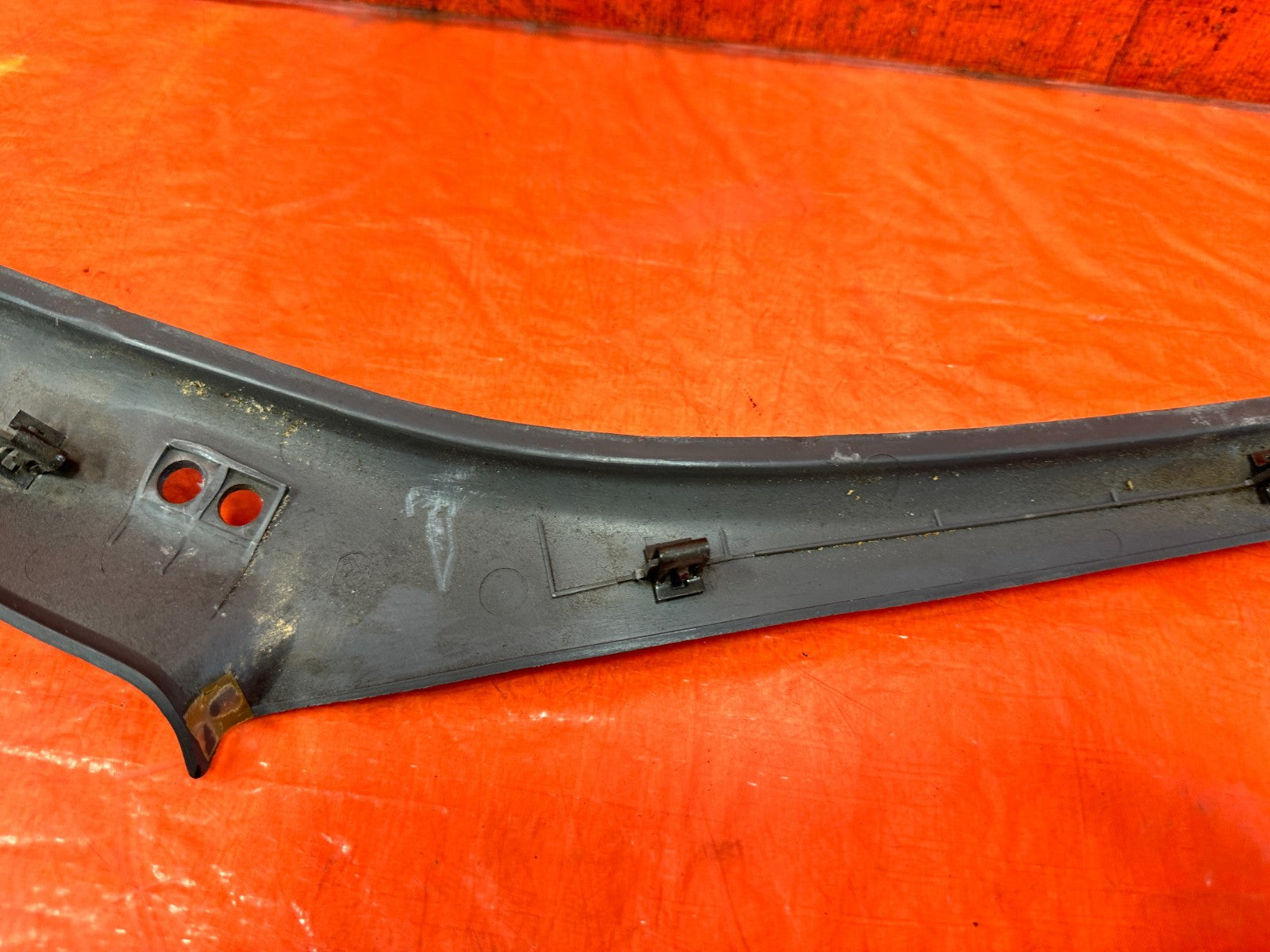 90 91 HONDA CIVIC HATCHBACK   LEFT & RIGHT A PILLARS   OEM 32514