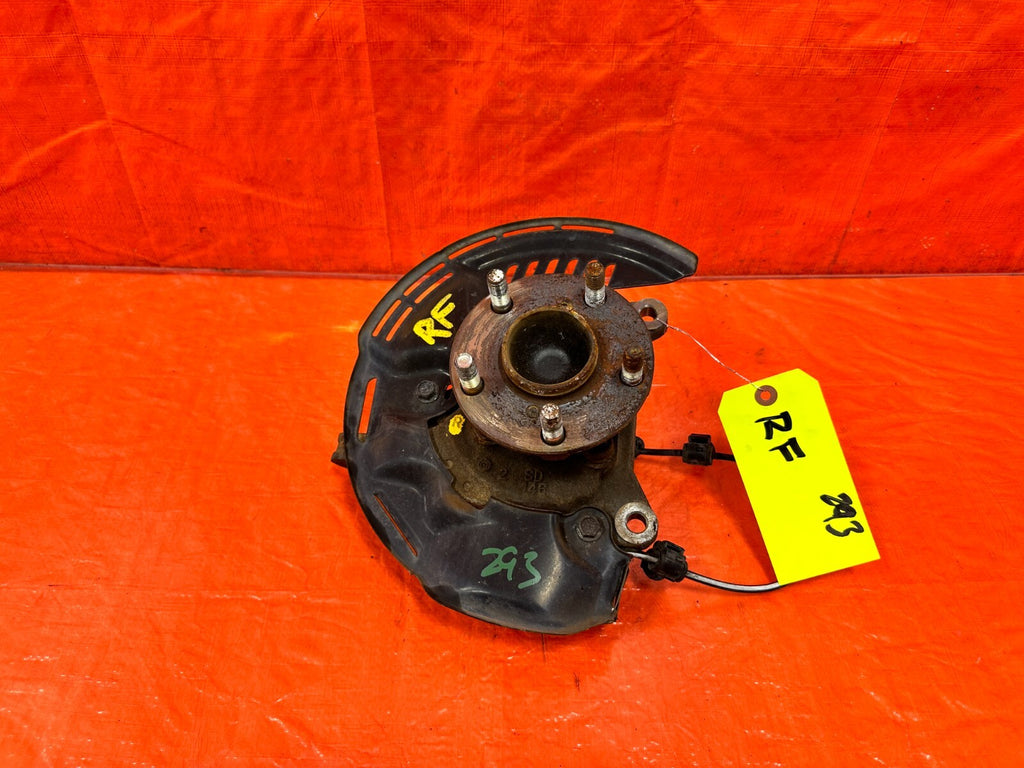 13 16 SCION FRS BRZ 86   PASSENGER RIGHT FRONT SPINDLE KNUCKLE HUB   OEM #2930