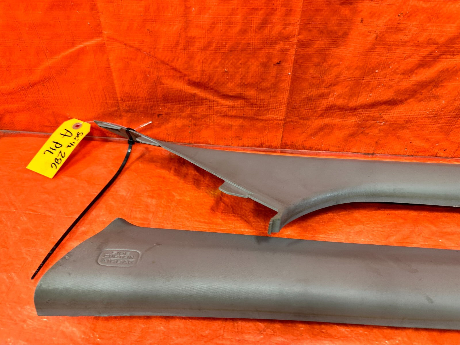 06 08 HONDA CIVIC SI COUPE   A PILLAR TRIM SET   LEFT RIGHT A PILLARS   OEM #2864