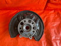 15 20 MERCEDES BENZ C300 W205 4MATIC / DRIVER LEFT REAR SPINDLE KNUCKLE HUB OEM 0