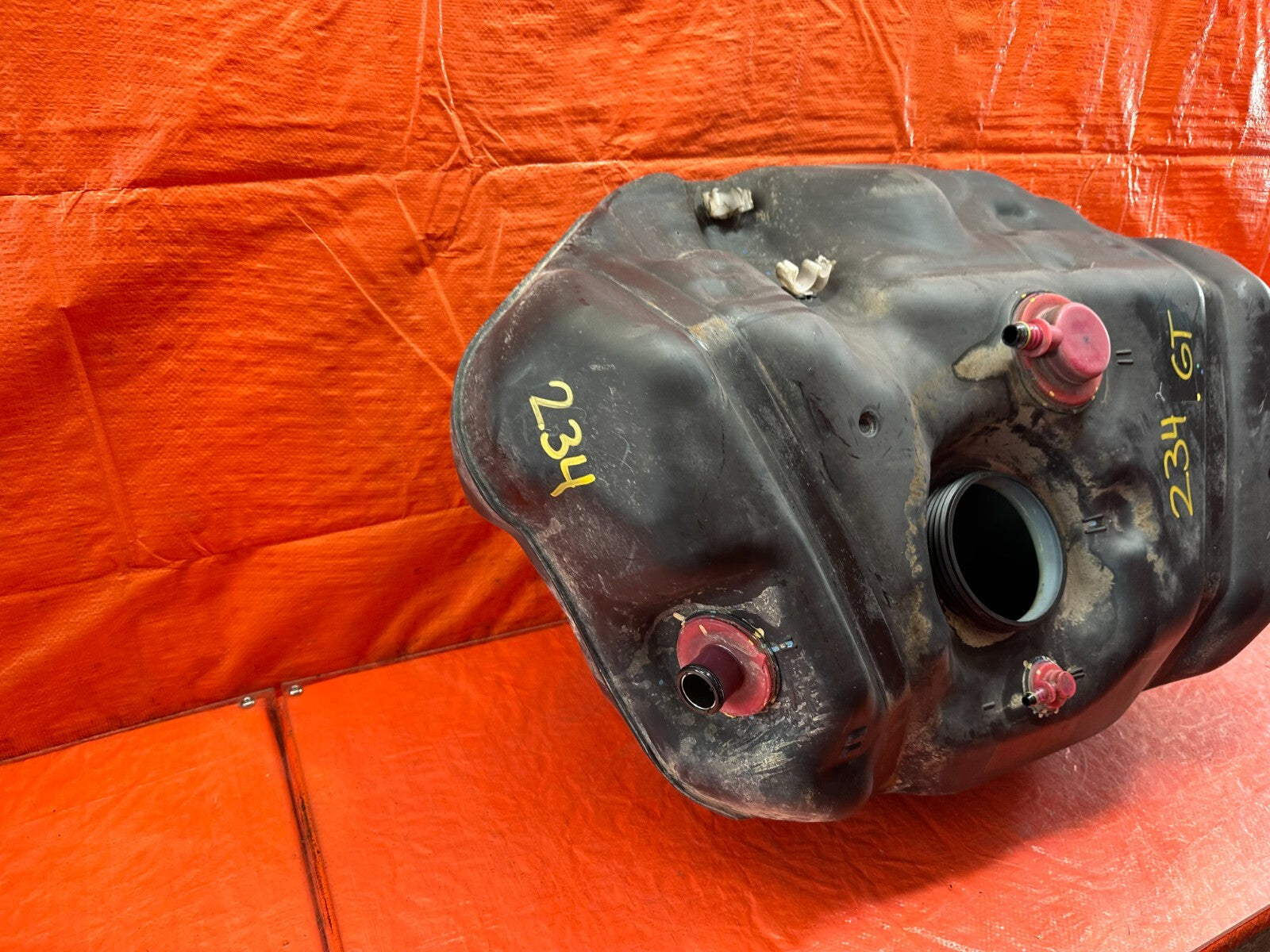 04 08 ACURA TL   GASOLINE GAS FUEL TANK ASSEMBLY   OEM FACTORY #2347