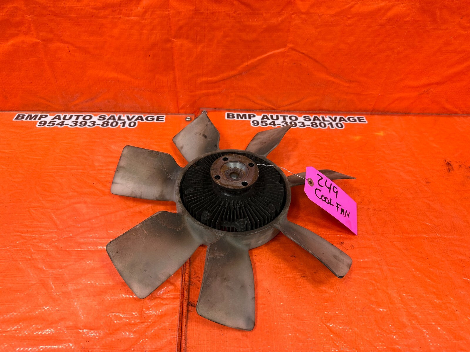 96 00 TOYOTA TACOMA   RADIATOR SHROUD COOLING FAN BLADE AND MOTOR   OEM #2490