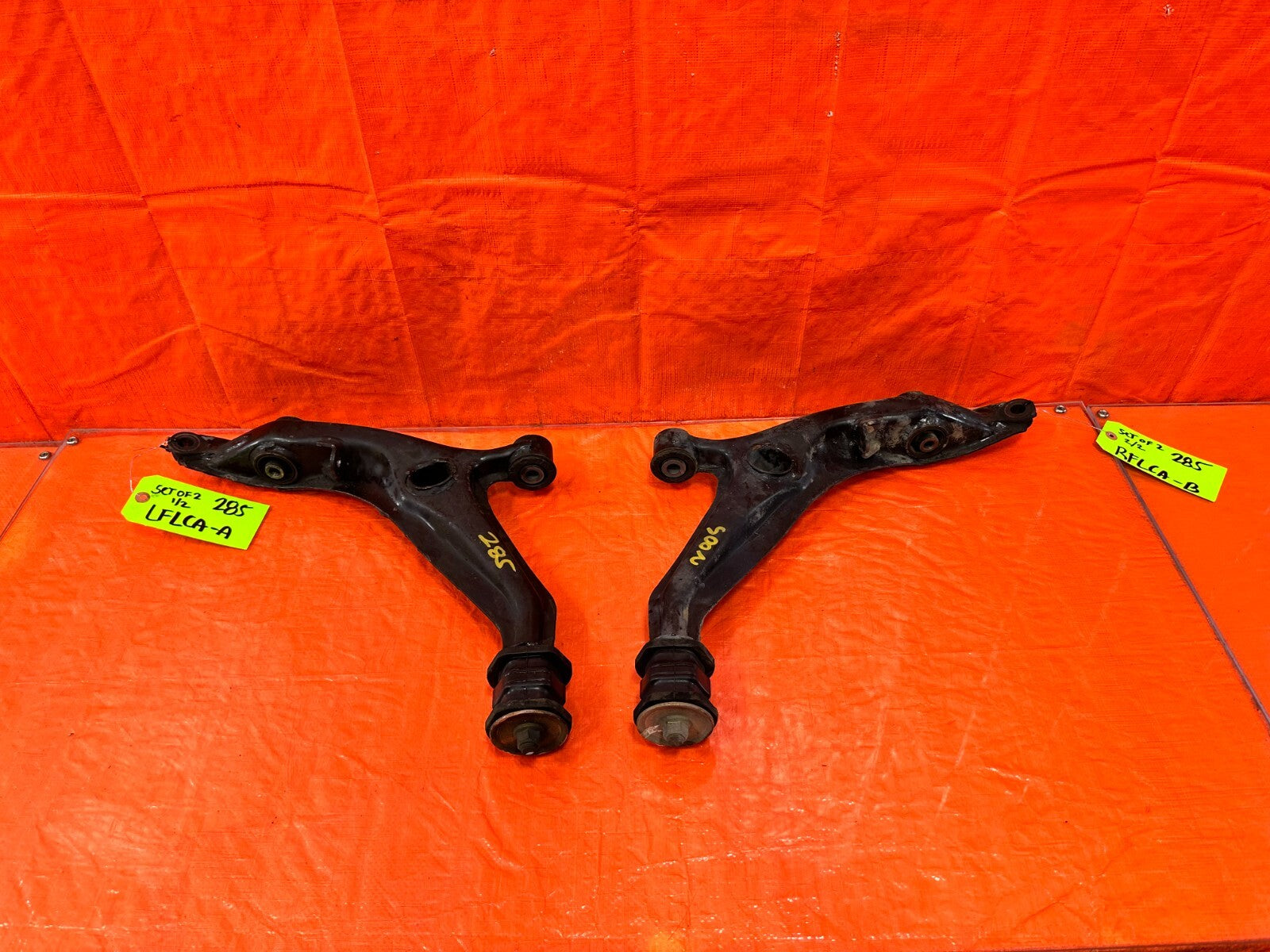 99 00 HONDA CIVIC SI EM1   LEFT AND RIGHT FRONT LOWER CONTROL ARMS   OEM #2850
