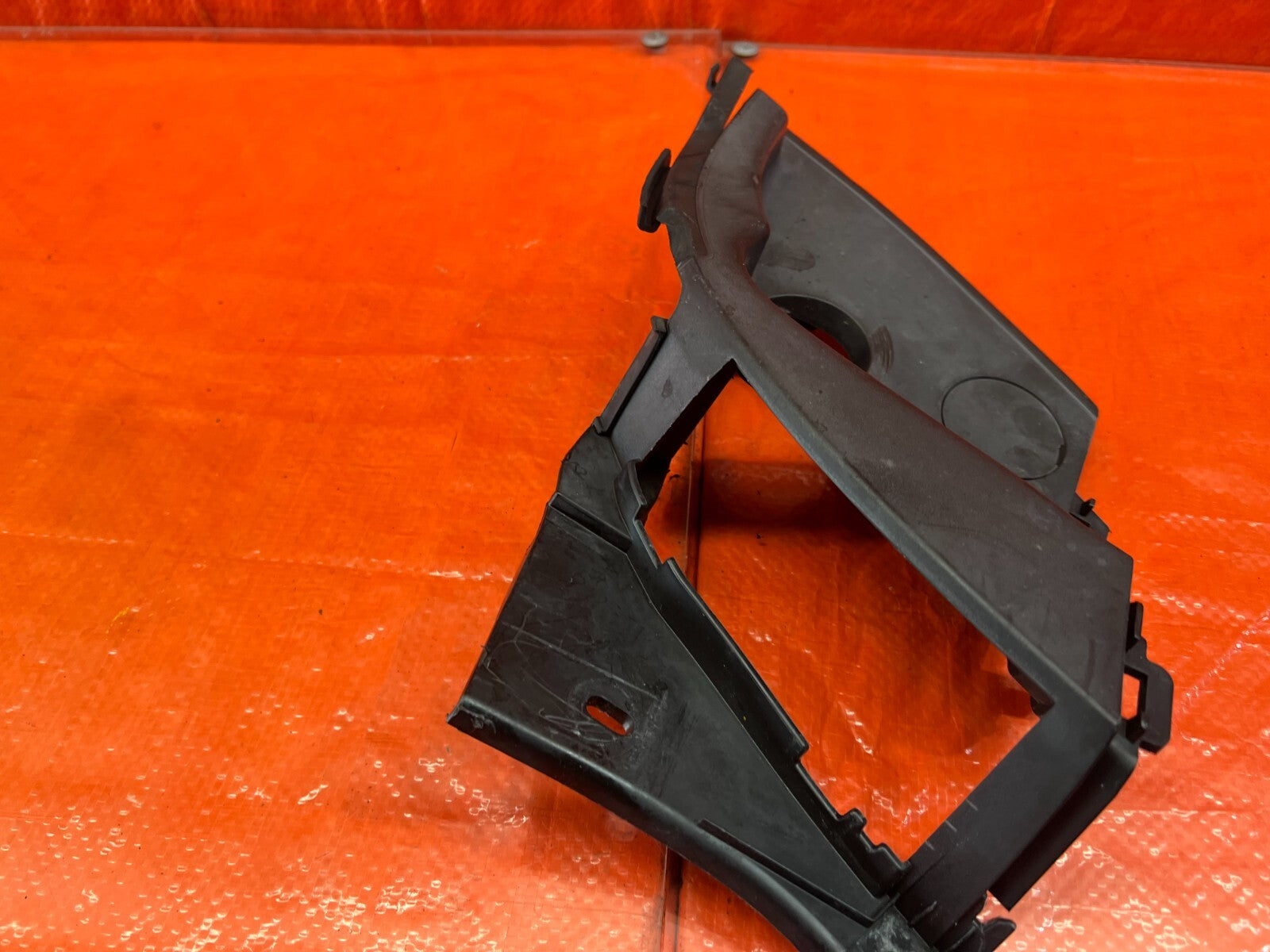06 11 HONDA CIVIC   4 DOOR SEDAN   PASSENGER RIGHT WIPER COWL TRIM   OEM #1555