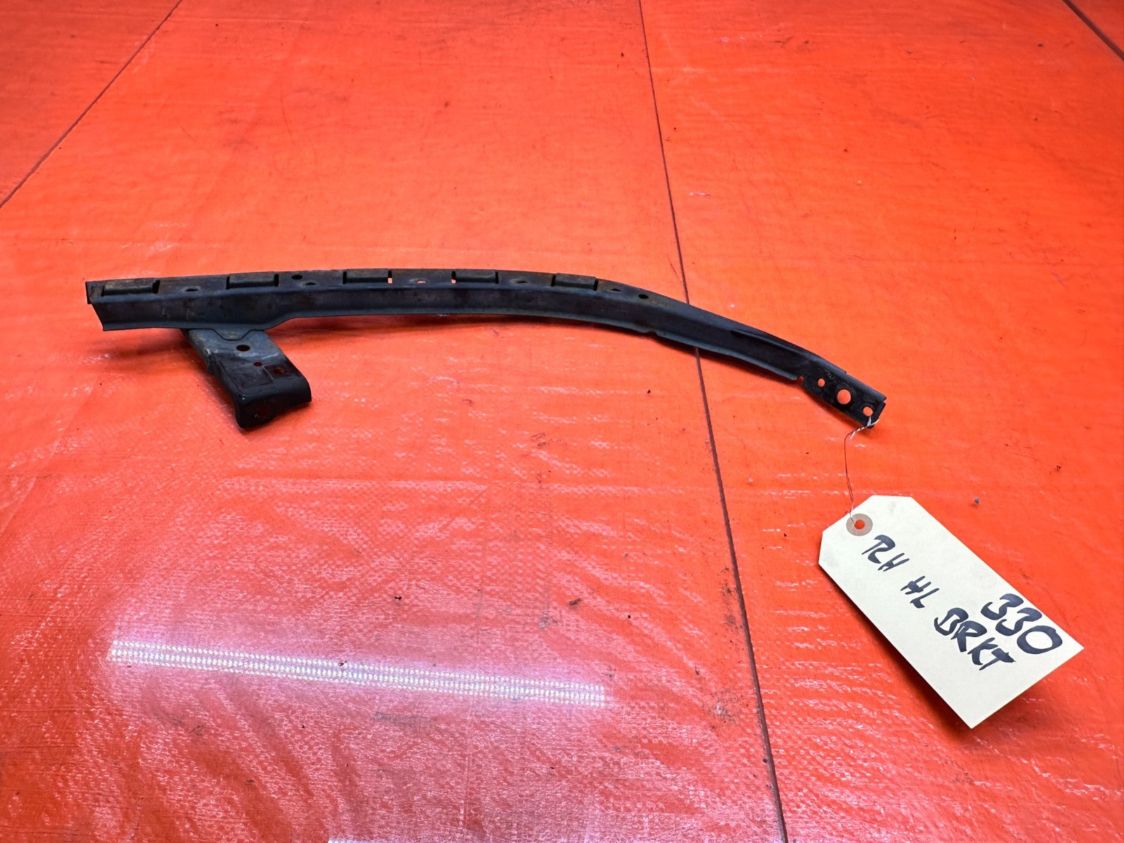 04 08 ACURA TSX RIGHT PASSENGER SIDE HEADLIGHT BRACKET OEM #3300