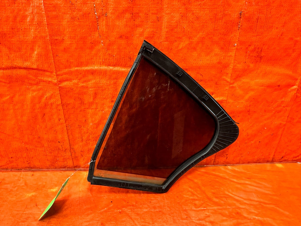 14 20 INFINITI Q50   PASSENGER RIGHT REAR   DOOR VENT GLASS   OEM #3161