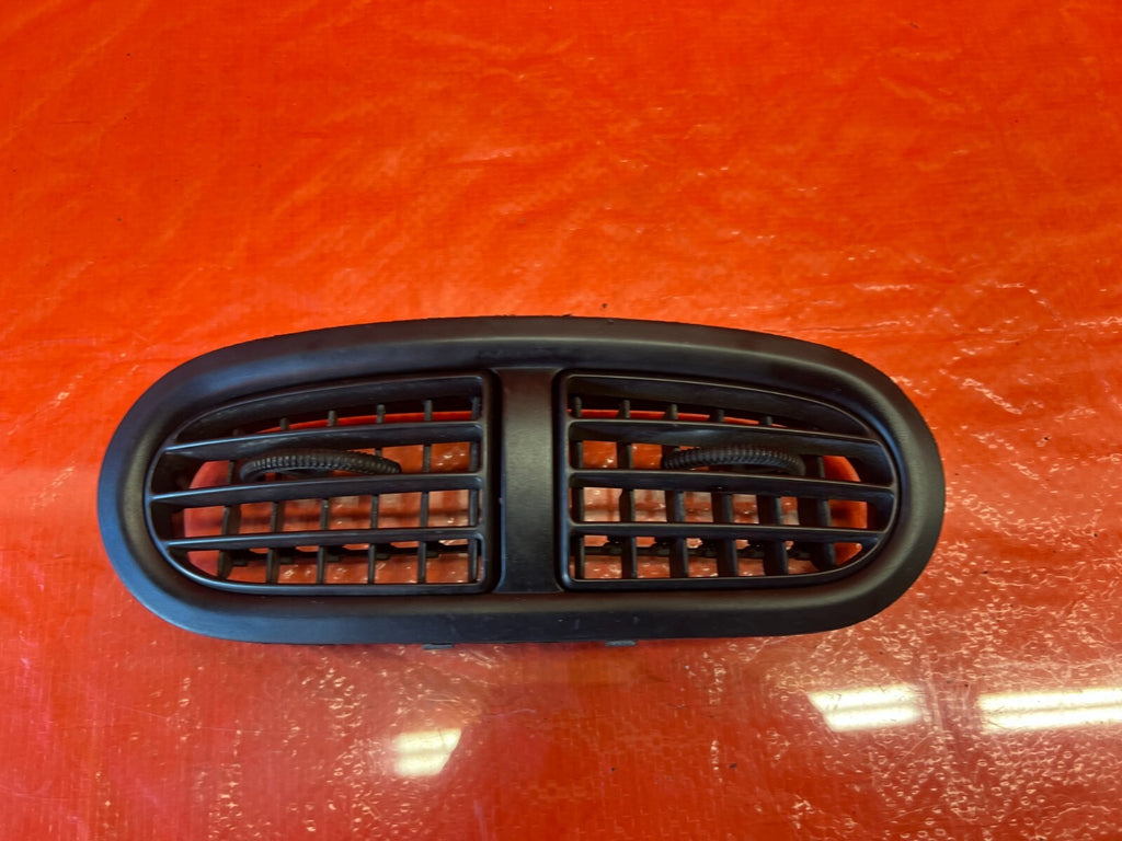 93 97 HONDA DEL SOL   CENTER DASH BOARD AIR CONDITIONING AC VENT   OEM #1264