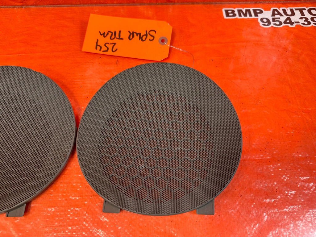 02 06 ACURA RSX   REAR INTERIOR SPEAKER COVER TRIM LEFT & RIGHT   TAN   OEM #2542