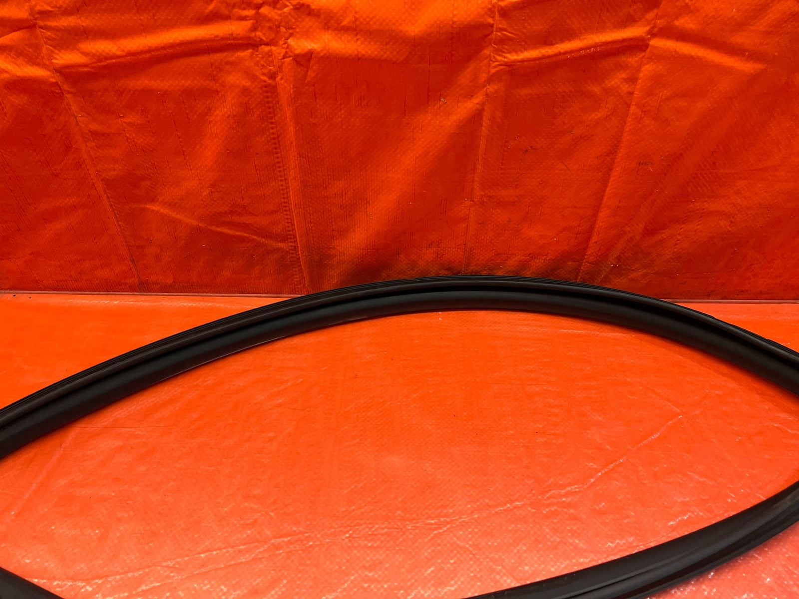 08 15 LANCER EVOLUTION X EVO 10   RIGHT FRONT WINDOW GLASS RUN CHANNEL OEM #2177