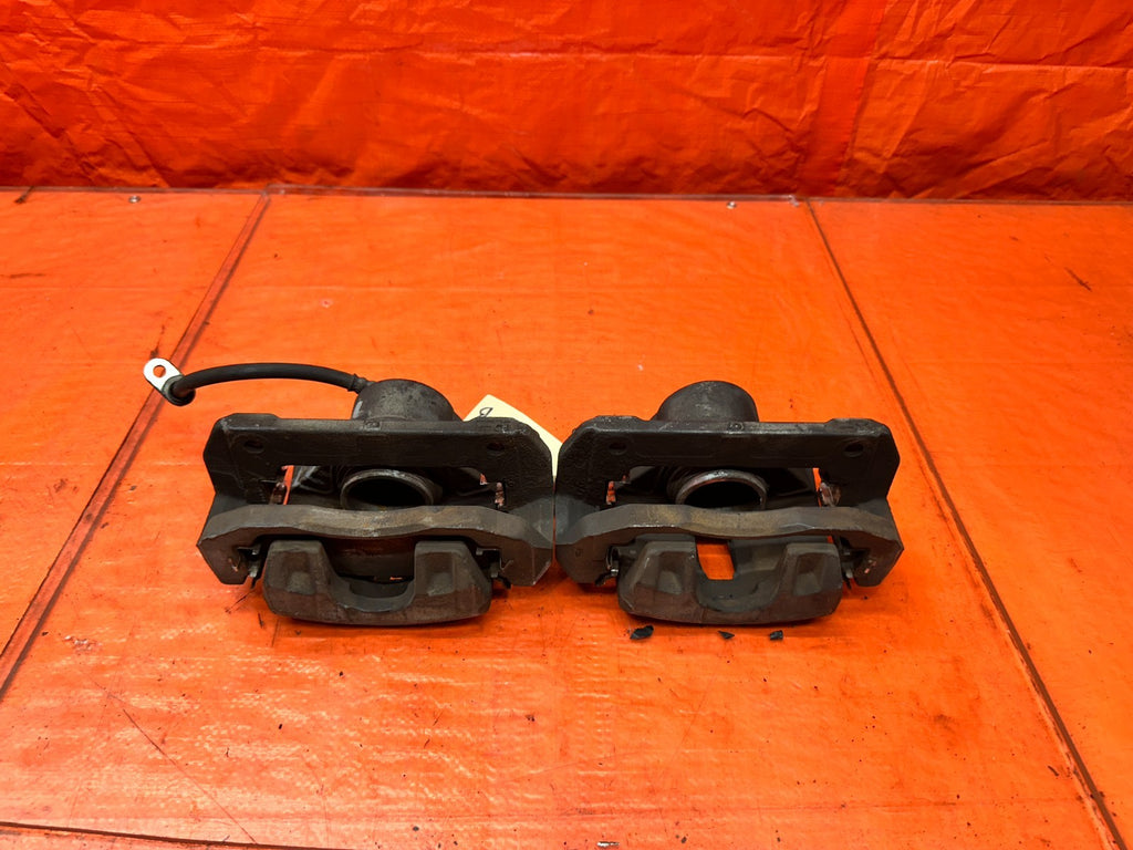 04-05 ACURA TSX 2.4L FRONT BRAKE CALIPERS PAIR LEFT DRIVER RIGHT PASS OEM #33915