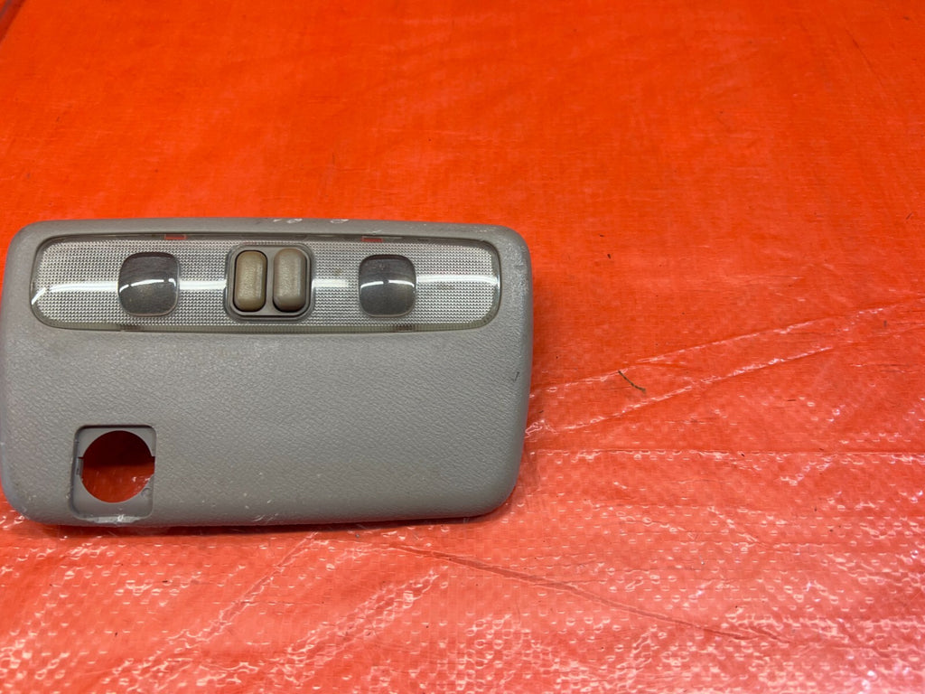94 01 INTEGRA SEDAN   FRONT   DOME MAP READING LIGHT LAMP   GRAY   OEM #1613