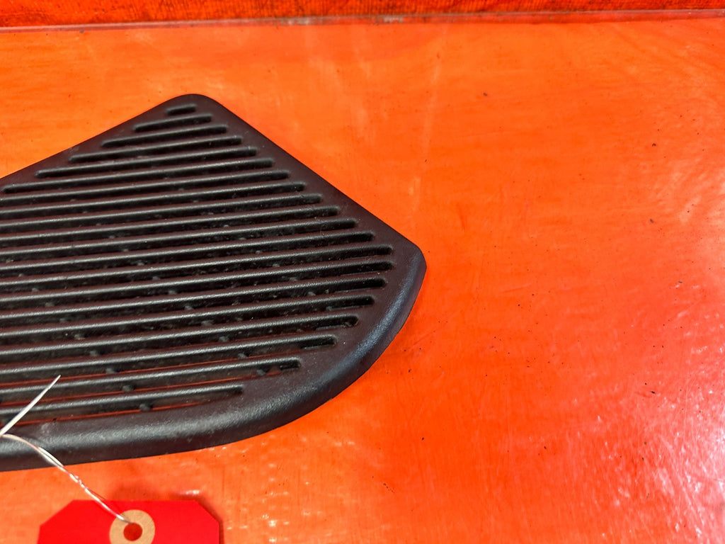 92 95 HONDA CIVIC COUPE & HATCH   DRIVER LEFT DOOR PANEL SPEAKER TRIM OEM #3272