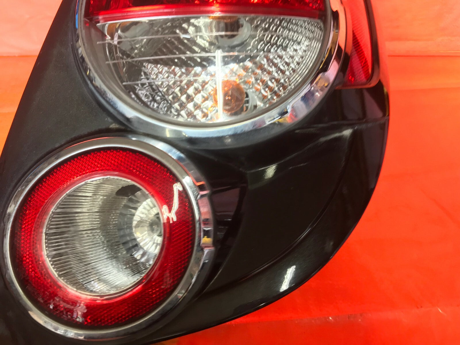 OEM 2014 2015 2016 CHEVROLET SONIC   HATCHBACK   PASSENGER RIGHT TAIL LIGHT LAMP4