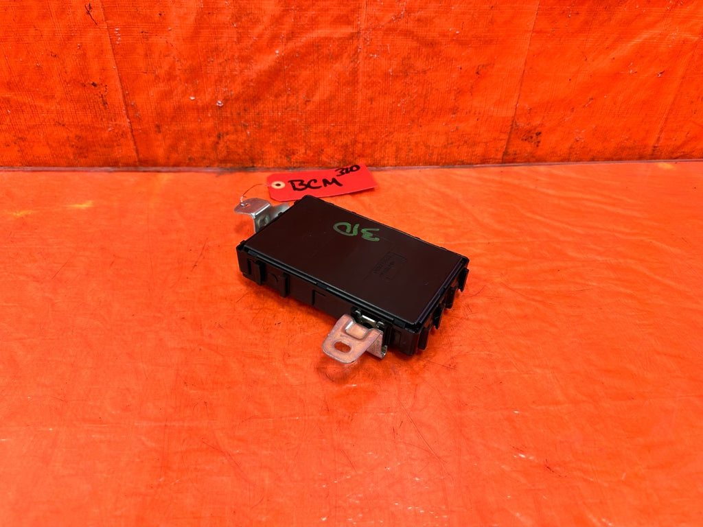 10 11 INFINITI G37 COUPE & CONVERTIBLE   BODY CONTROL MODULE BCM   284B1 JJ55A1
