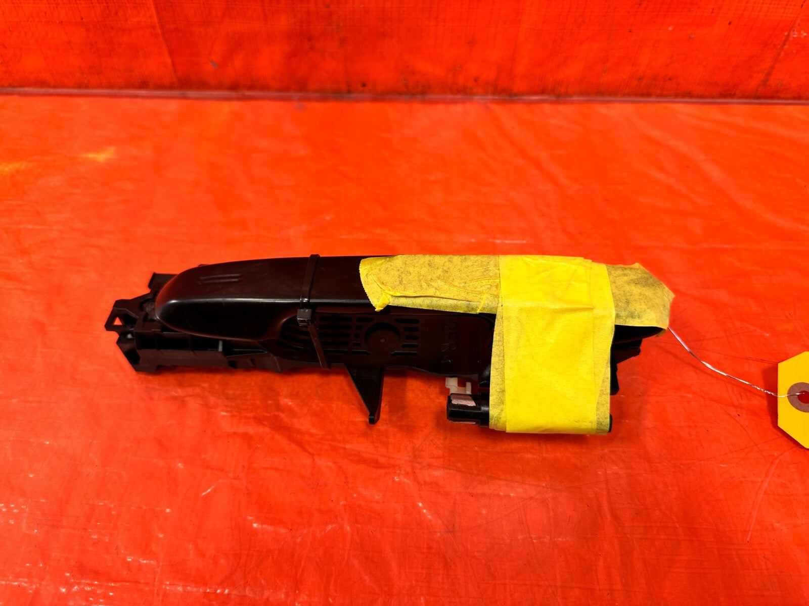 13 20 SUBARU BRZ   PASSENGER RIGHT FRONT EXTERIOR DOOR HANDLE   OEM FACTORY #2921