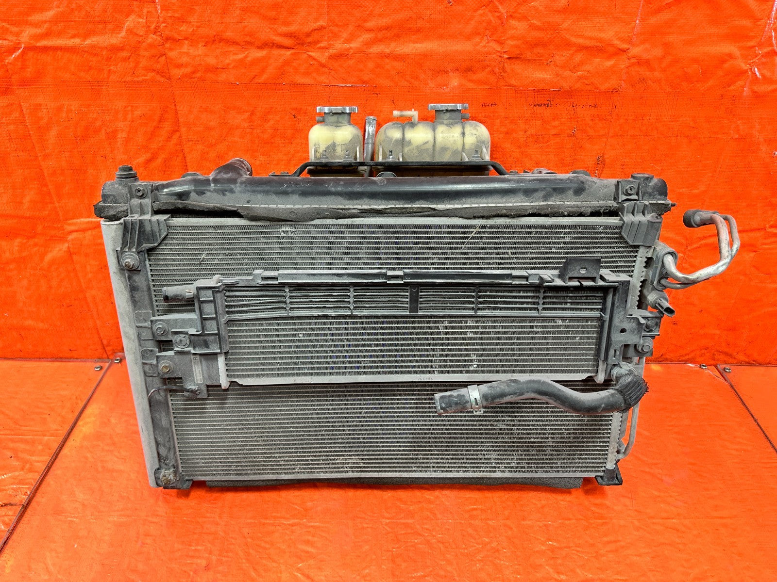 16 24 INFINITI Q50   3.0L   RADIATOR W/ FANS   OEM FACTORY OE #3LI20