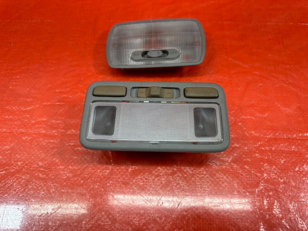 02 05 HONDA CIVIC SI EP3 HATCHBACK 2.0L   DOME LIGHT READING LAMP COMBO OEM 1865