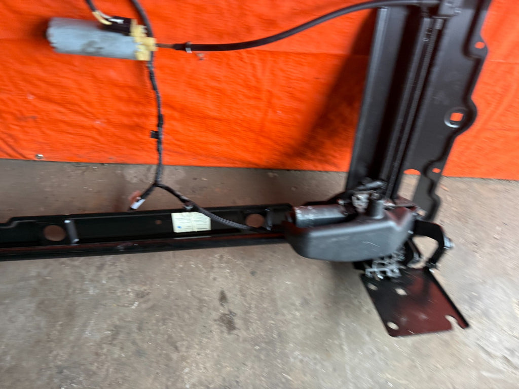 09 15 INFINITI G37 CONVERTIBLE   PARCEL SHELF FRAME W/ ALL MOTORS   OEM #3104