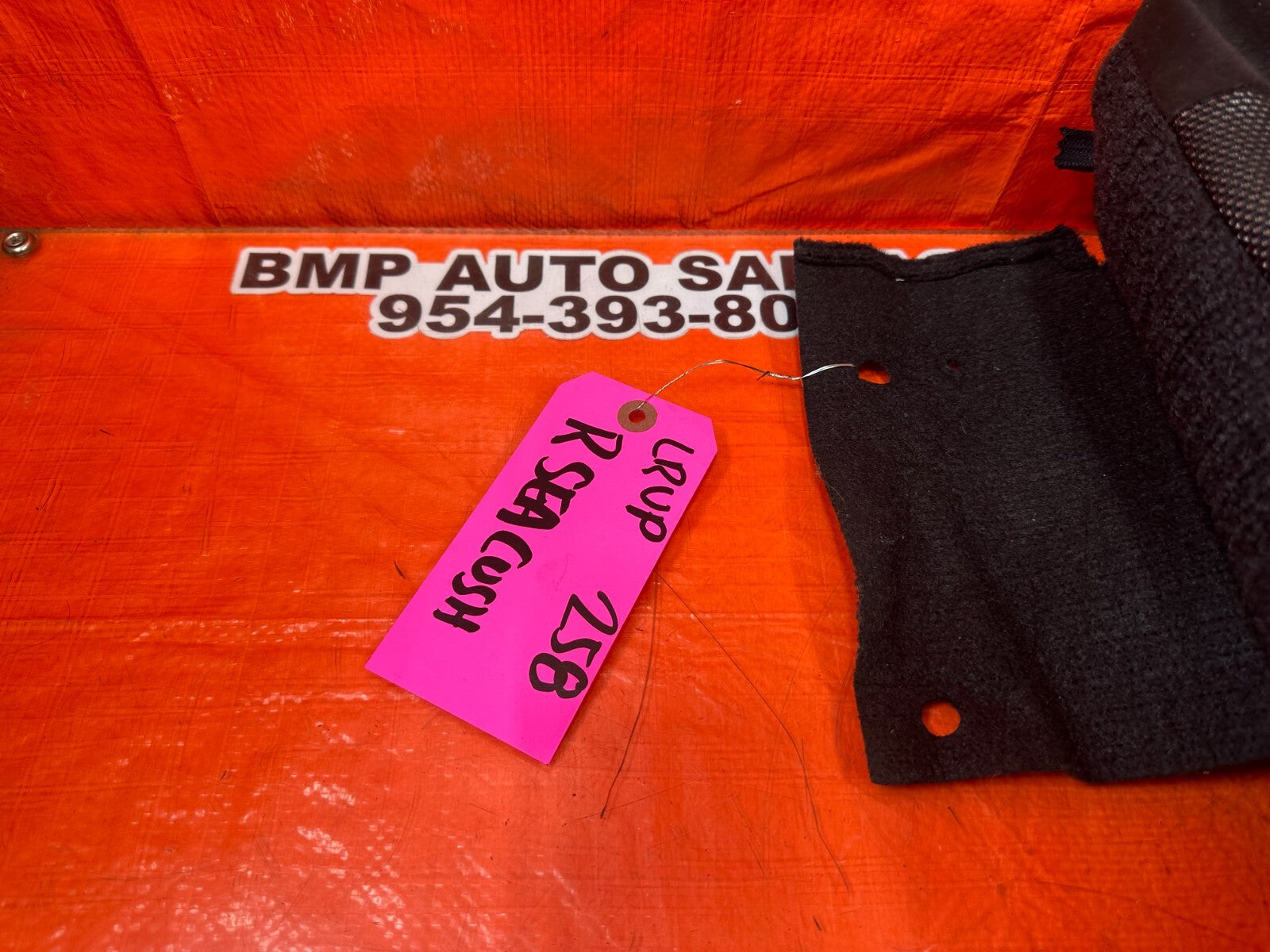 02 05 HONDA CIVIC SI EP3 DRIVER LEFT REAR UPPER SEAT SKIN WRAP COVER OEM 2584
