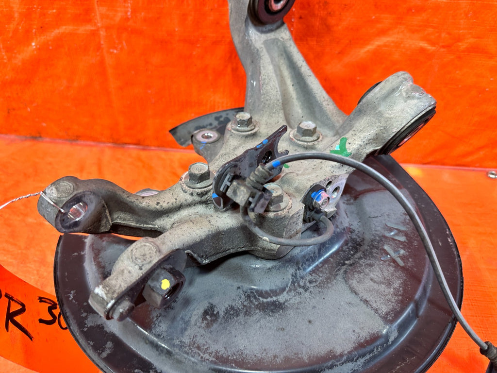 06 11 HONDA CIVIC SI   PASSENGER RIGHT REAR   SPINDLE KNUCKLE HUB   OEM #3005