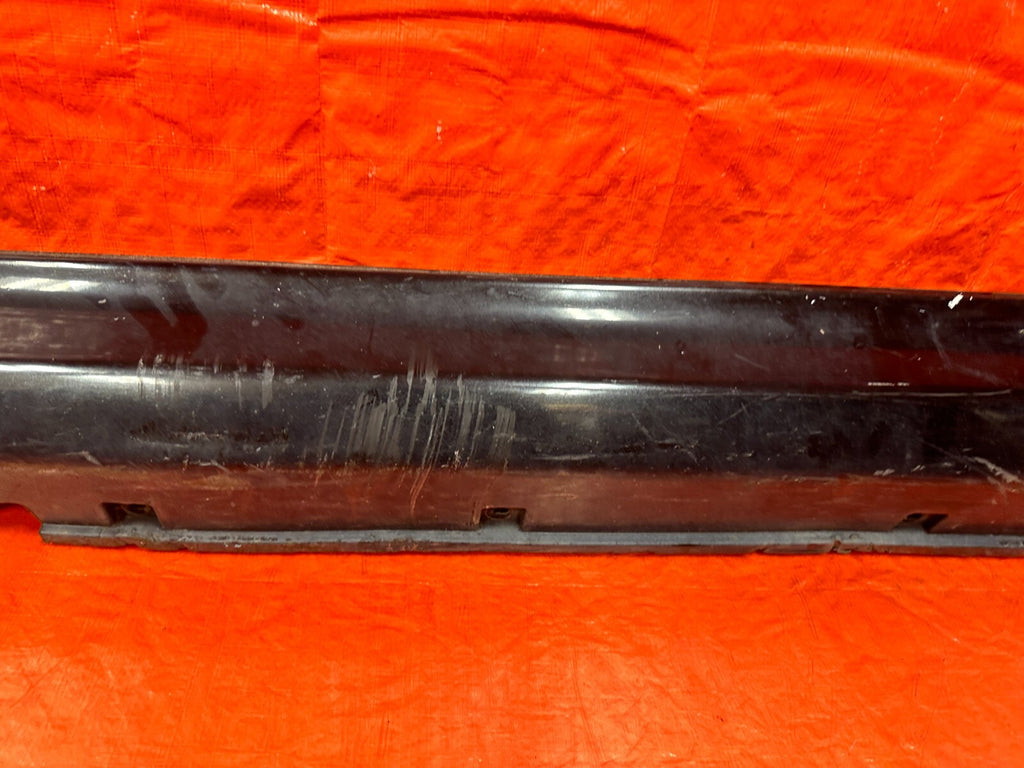 2005 05 INFINITI G35 COUPE   SIDE SKIRT ROCKER MOLDING TRIM   LEFT SIDE OEM 2984