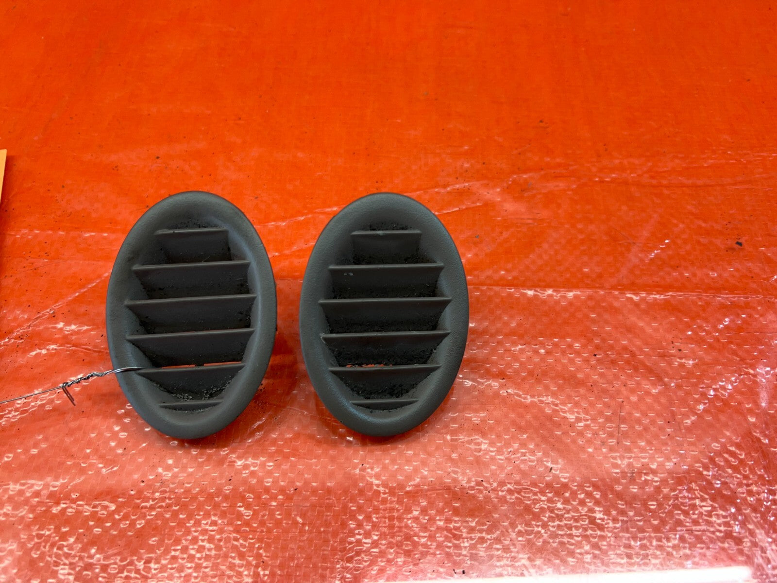 96 00 HONDA CIVIC   DASHBOARD AC VENT   LEFT AND RIGHT VENTS   TAN BROWN OEM 1273