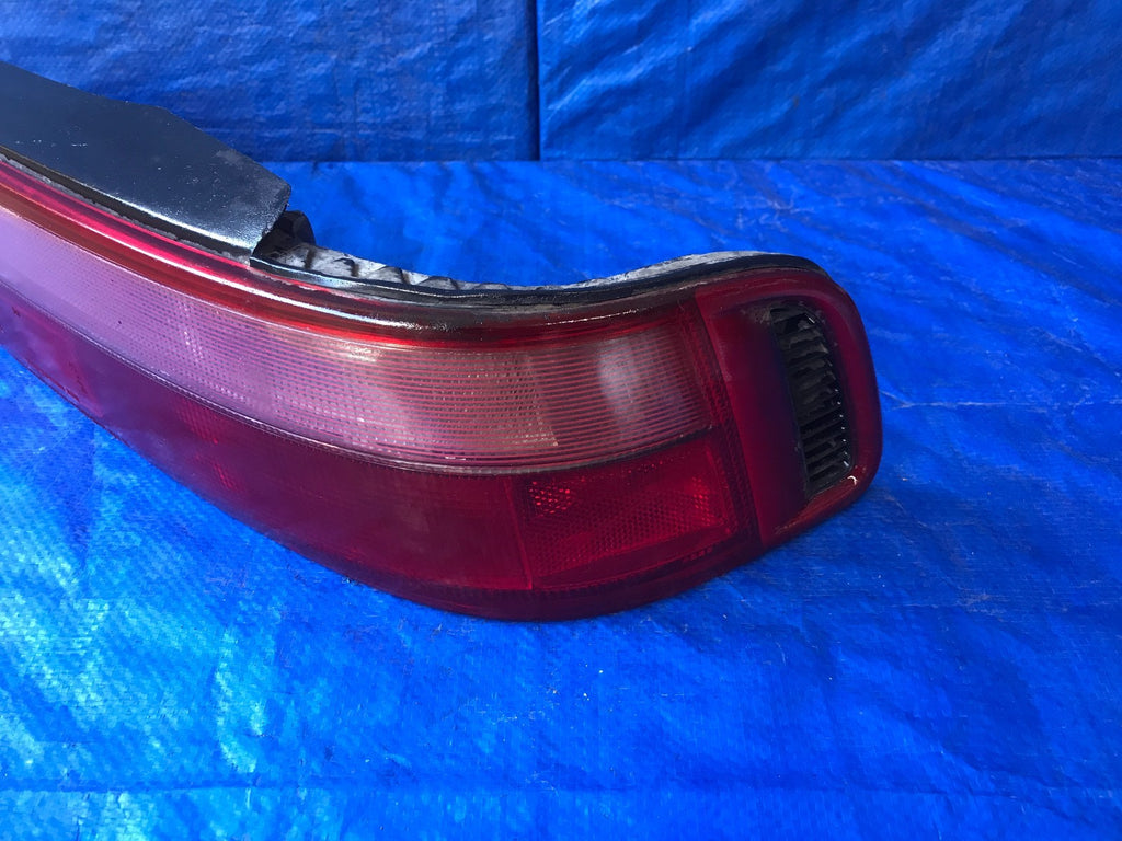 OEM 1990 1991 90 91 ACURA INTERA HATCHBACK PASSENGER RIGHT TAIL LIGHT LAMP4