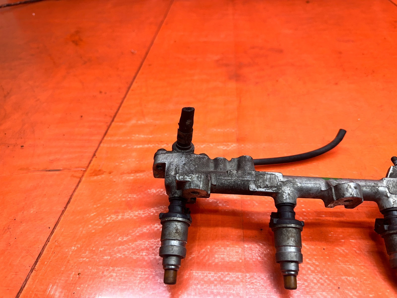 96 01 ACURA INTEGRA 1.8L OBD2 B SERIES B18 FUEL RAIL WITH INJECTORS OEM #3316