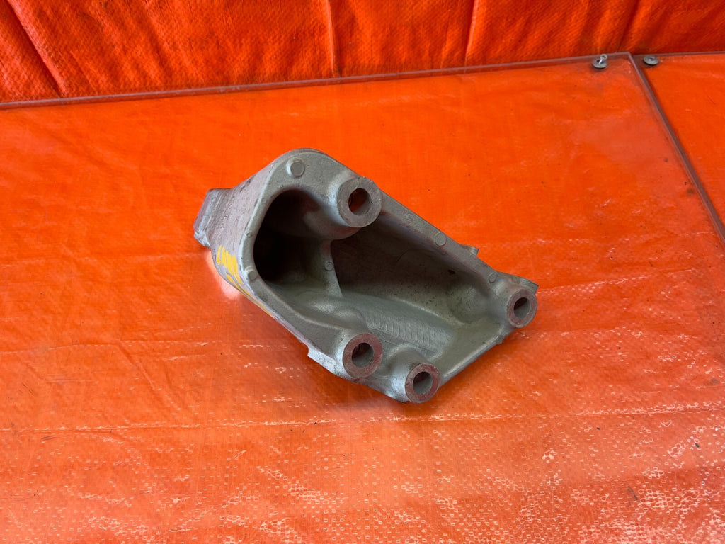 13 18 ACURA RDX BASE   ALUMINUM ENGINE MOTOR MOUNT BRACKET   REAR   OEM #1539