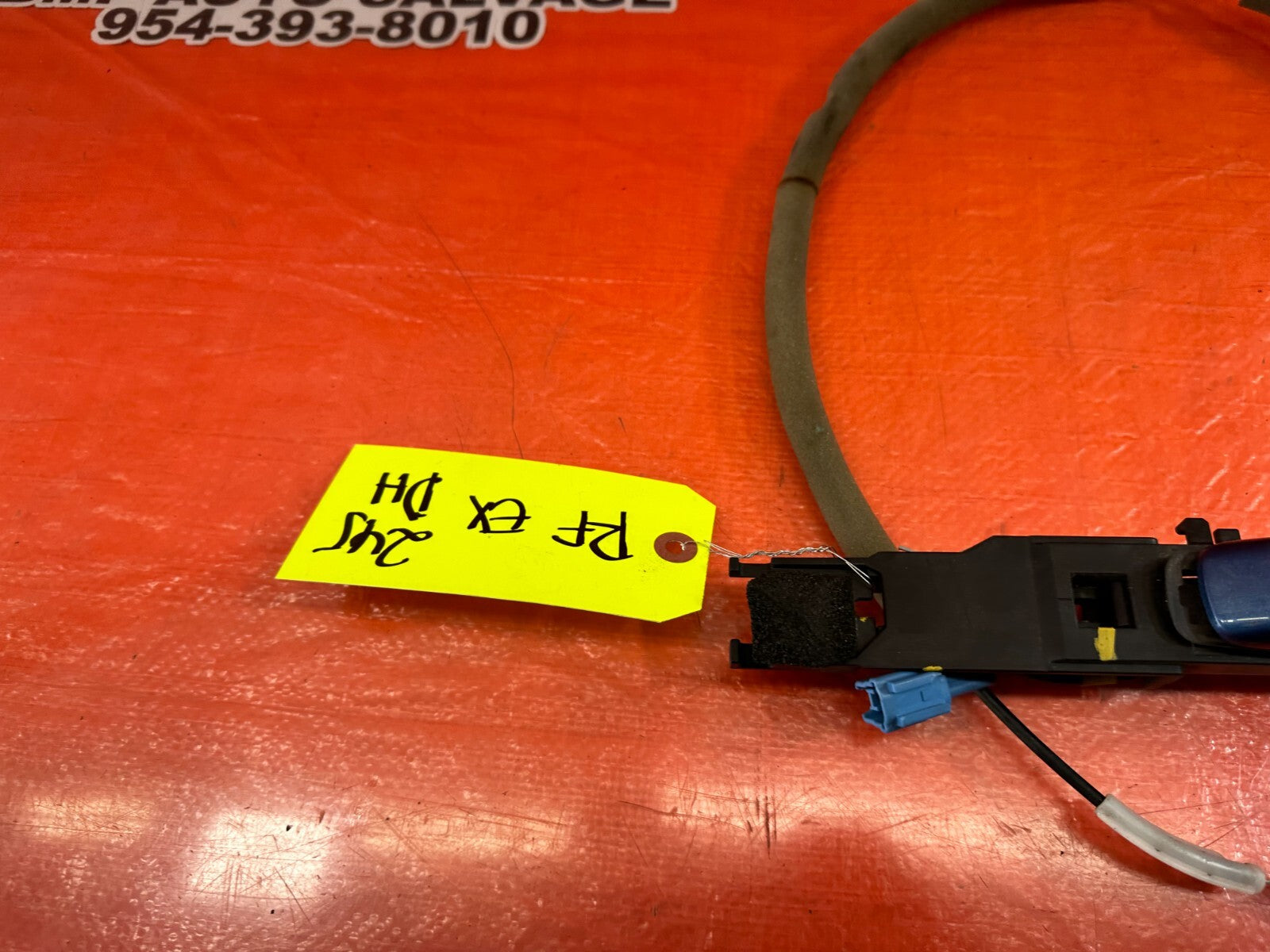 08 13 INFINITI G37 COUPE 2D   RIGHT FRONT EXTERIOR DOOR HANDLE   OEM #2456