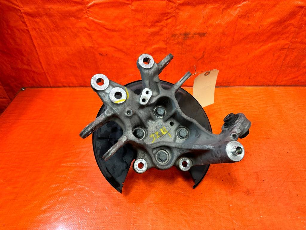 18 22 HONDA ACCORD 1.5L   DRIVER LEFT REAR SPINDLE KNUCKLE HUB   OEM #3247