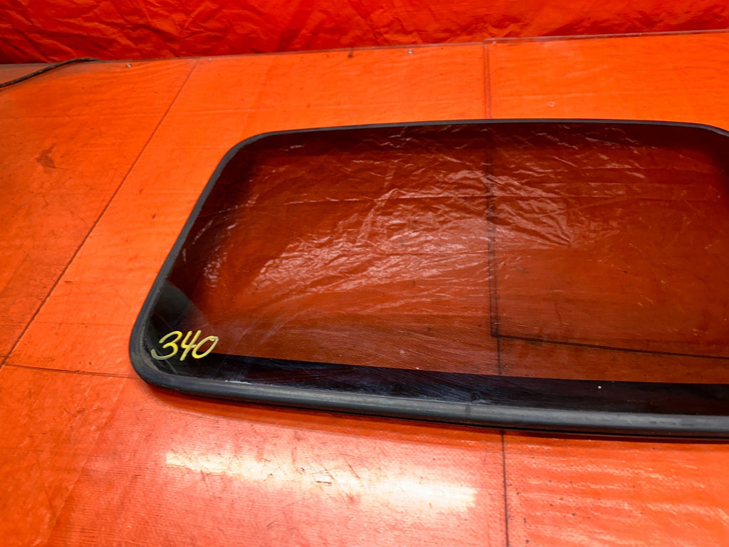 94-01 ACURA INTEGRA POWER SUNROOF MOONROOF GLASS PANEL OEM #34010