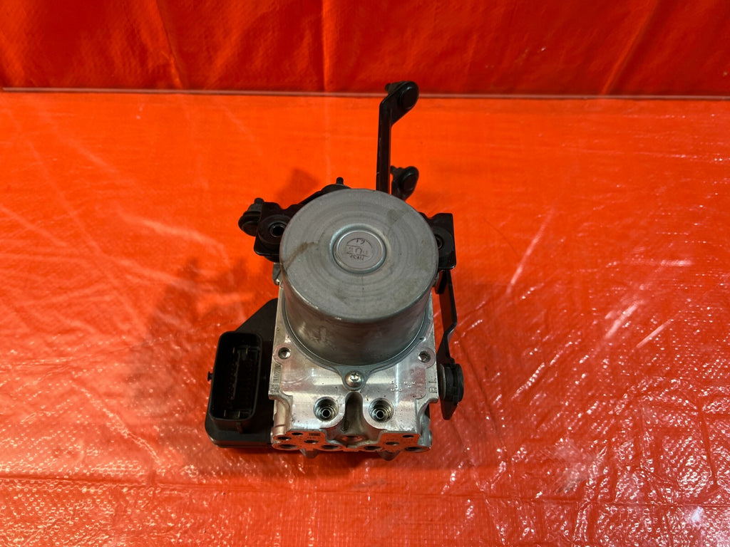 18 20 INFINITI Q50 SPORT & RED SPORT RWD   ABS PUMP ANTI SKID LOCK MODULE OEM6