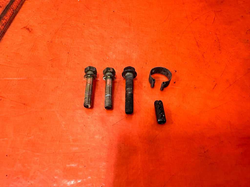 88 91 HONDA CIVIC   SHIFT LINKAGE HARDWARE   OEM 3171