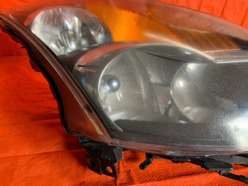 OEM 2007 2008 2009 NISSAN ALTIMA   SEDAN   PASSENGER RIGHT HEADLIGHT HEADLAMP 094