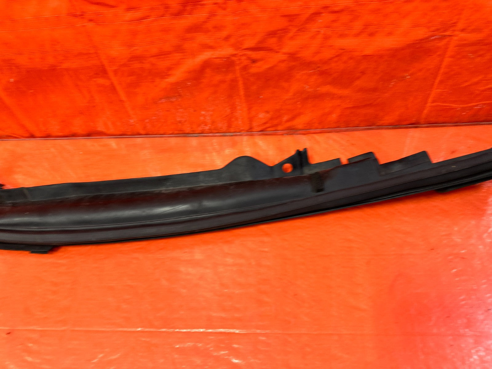 08 15 INFINITI G37 & Q60 D COUPE   LEFT   UNDER THE HOOD FENDER TRIM OEM 3113
