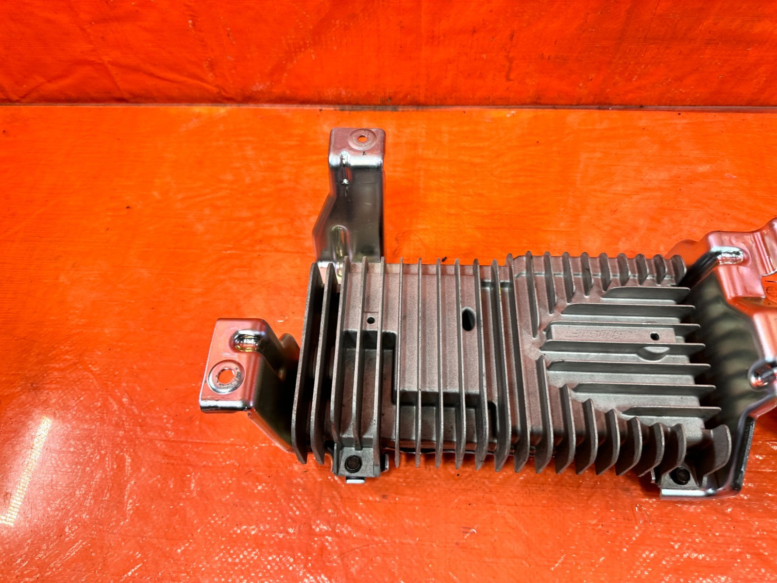 08 15 INFINITI G37 & Q60    2D COUPE   AMPLIFIER   OEM FACTORY OE #3114