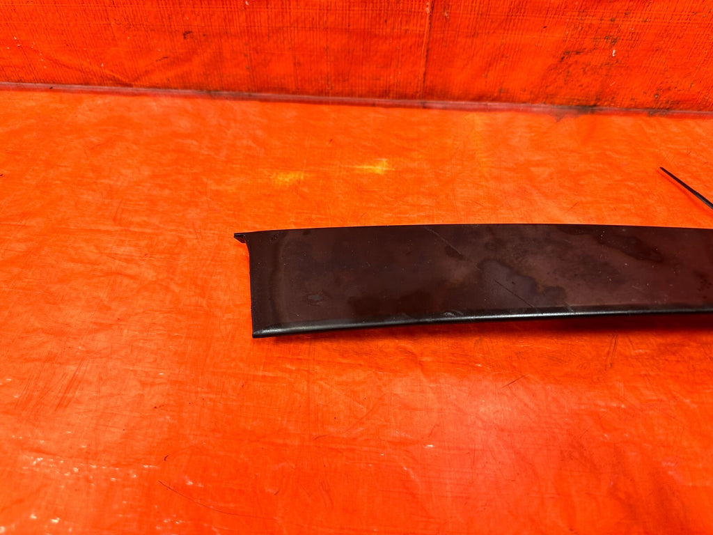 96 00 HONDA CIVIC   SEDAN   DRIVER LEFT REAR DOOR SASH TRIM MOLDING   OEM 2971
