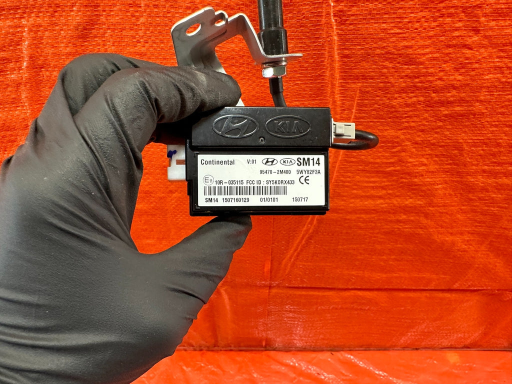2016 16 HYUNDAI GENESIS COUPE 3.8L   KEYLESS ENTRY MODULE   95470 2M400 OEM #2196