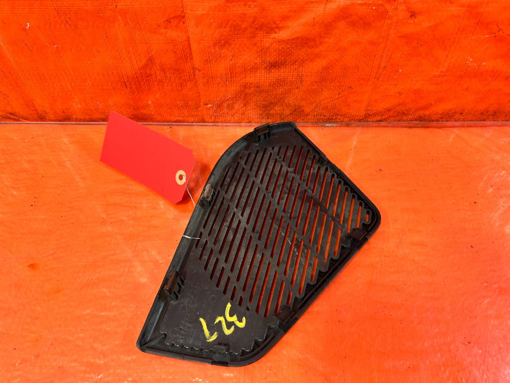 92 95 HONDA CIVIC COUPE & HATCH   DRIVER LEFT DOOR PANEL SPEAKER TRIM OEM #3276
